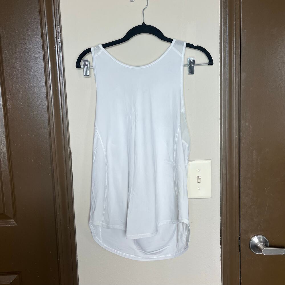 Lululemon White Workout Yoga Tank Top Women’s 8 Medium Athletic Activewear